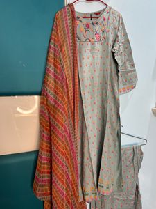 Olive Green Cotton Suit With Dupatta And Lower