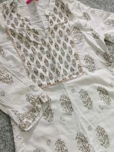 Elegant White Printed Kurta