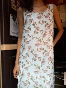 floral sleeveless maxi dress