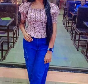 Stylish Puff Sleeve Top