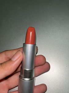 Dream beauty Lipstick-Bhakti shade