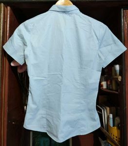 Light Blue Short Sleeve Button-Up Shirt
