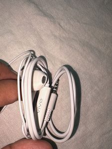 Wired Earphones with Mic