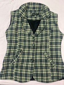 H&M Tartan Plaid Sleeveless Blazer