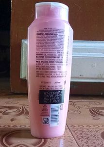 sunscreen &amp; shampoo