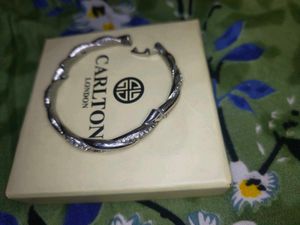 Carlton London Bracelet and Earring Set