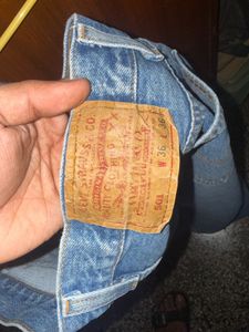 501 Levi’s Blue Denim Jeans