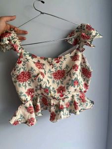 Floral Print Ruffle Crop Top