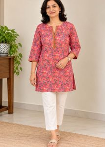 Pink Floral Print Kurta