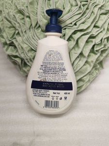 Dove Baby Derma Protect Moisturising Wash
