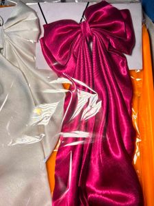 Bow clip pick any one only 400