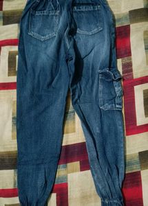 Stylish Women's Cargo Jeans