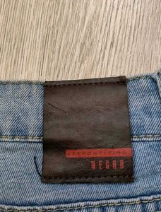 Sc9907 Negro jeans waist 40 inches