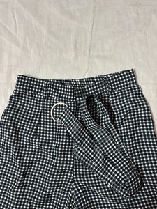 Price Drop ‼️Korean Style Checkered Formal Pant Wi