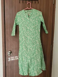 Green Leaf Print Kurta