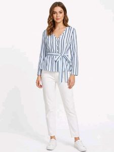 SHEIN Women's V-Neck   top