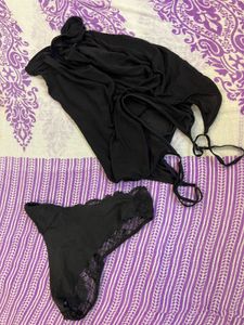 Black Lace Trimmed cami Set