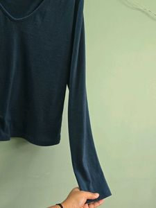 Teal Blue Long Sleeve V-Neck top