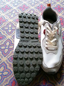 Puma Sneakers