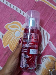 Jovees Strawberry Face Toner