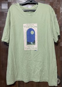 Graphic Print T-Shirt