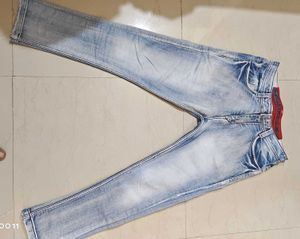 Men's Blue Washed Jeans