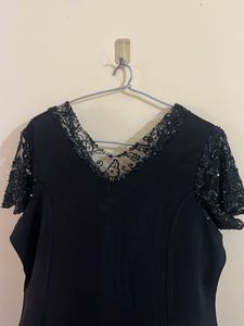 Elegant Black Lace Sleeve Maxi Dress