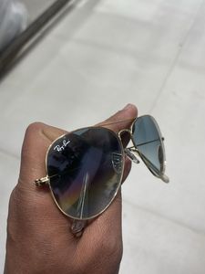 Ray-Ban Aviator Sunglasses