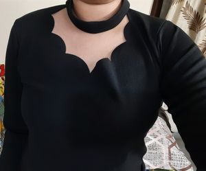 Aahwan Black Choker Top