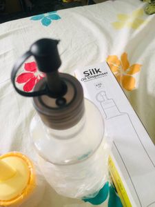 Set Of 2 Oil Dispensers w/ Silicone Brush
