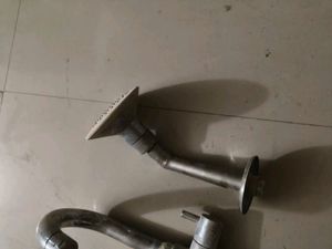 Mixer Tap with Shower Hose nd washbasin tab