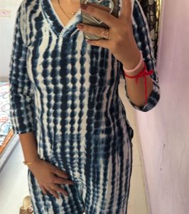 Stylish Indigo Tie-Dye Kurta Set