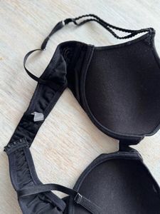 Black Leatherette Tee Bra