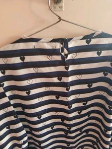 Chic Striped Heart Print Top