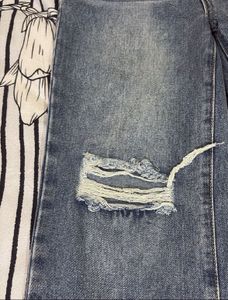 Distressed Wide Leg Jeans