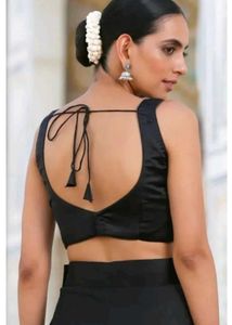 Elegant Black V-Neck Crop Blouse