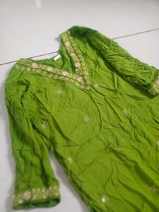 Beautiful Embroidered Green Kurta