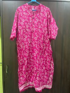 Printed Cotton Kurti Pink In Color