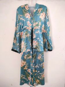 Multi Colour Printed Nightsuits (Women's)