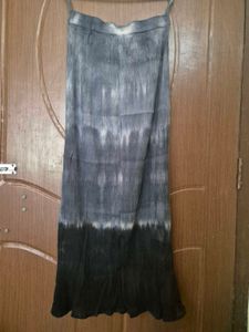Grey & Black Tie-Dye Ombre Crinkle Maxi Skirt​