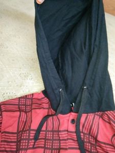 NEW HOODIE WITHOUT PRICE TAG