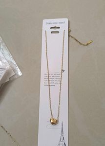 Chic Gold Heart Pendant Necklace