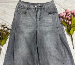 Grey Wide-Leg Denim Jeans