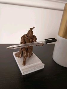 Mandalorian Pen Holder 3d printed