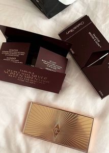 Sculpt &amp; Highlight Face Palette