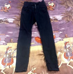 Freakins High-Waisted Black Jeans