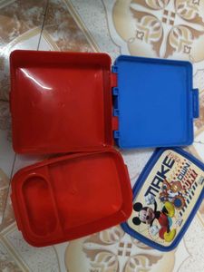 Offer price Marvel &amp; Mickey Mouse Lunch Boxes