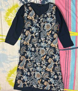 Elegant Floral Print Kurta