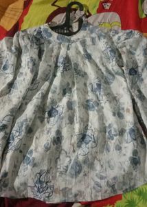 Chic Floral Print Blouse