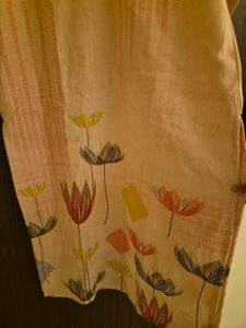 Charming Floral Print Kurta Set L